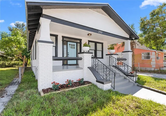 Photo 1 of Single family home for sale at 2911 N 9th Street, Tampa, FL 33605 | MLS# TB8558041 | Listing updated on 2026-10-29
