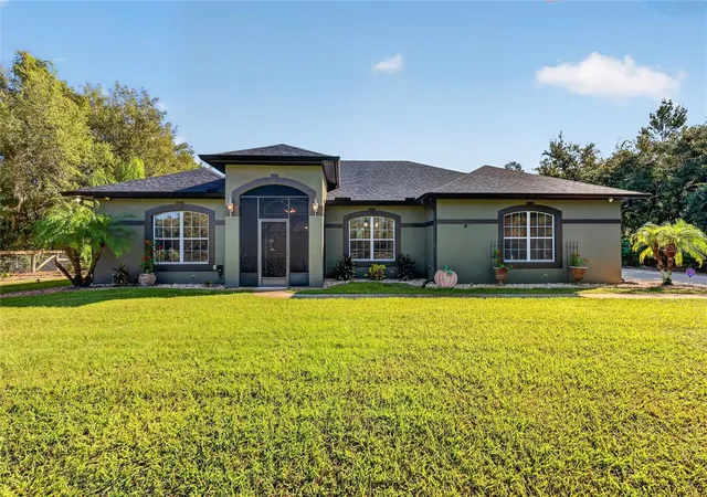 Single family home for sale at 42626 Royal Trails Rd, EUSTIS, FL 32736 | MLS# G5119068