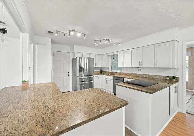 Photo 4 of Single family home for sale at 2832 NW 22nd Street, Gainesville, FL 32605 | MLS# GC544173 | Listing updated on 2026-10-24