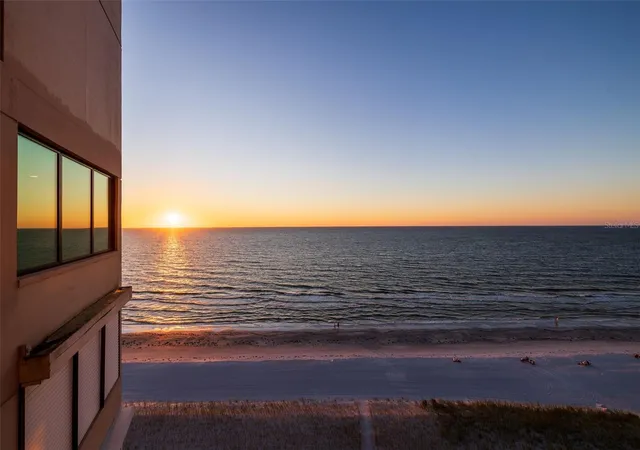 Photo 3 of Condo for sale at 1600 Gulf Blvd #1112, Clearwater Beach, FL 33767 | MLS# TB8558071 | Listing updated on 2026-10-17