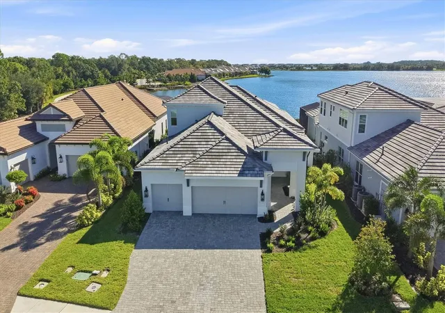Single family home for sale at 6233 Isla Del Ray Ave, Sarasota, FL 34240 | MLS# A4709578 | Listing updated on 2026-10-24