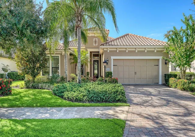 Photo 1 of Single family home for sale at 14718 Leopard Crk Pl, Lakewood Ranch, FL 34202 | MLS# A4709579 | Listing updated on 2026-10-23
