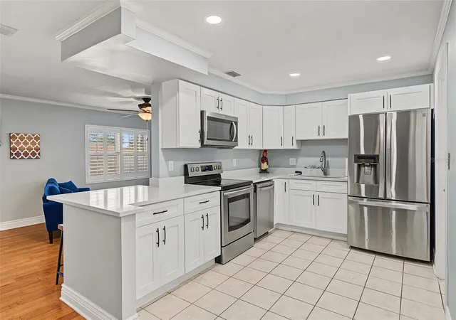 Photo 3 of Single family home for sale at 4317 S Hale Ave, Tampa, FL 33611 | MLS# TB8558084 | Listing updated on 2026-10-20