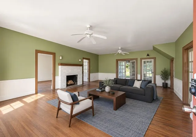Photo 3 of Single family home for sale at 2790 Celery Ave, Sanford, FL 32771 | MLS# O6449883 | Listing updated on 2026-10-22