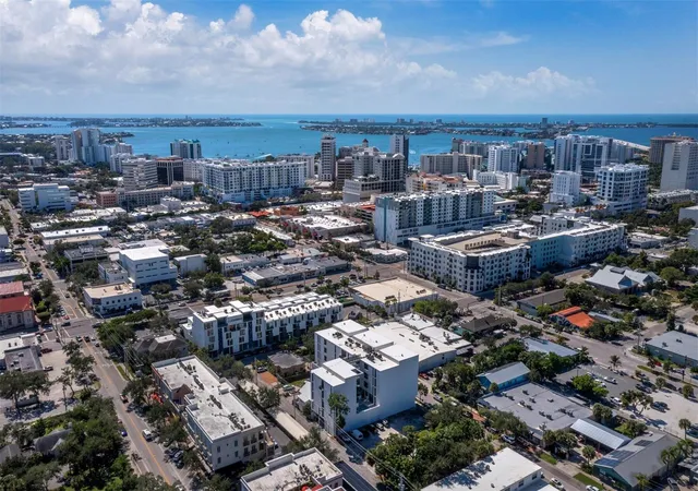 Photo 1 of Condo for sale at 430 Kumquat Ct #506, Sarasota, FL 34236 | MLS# A4709589 | Listing updated on 2026-10-28