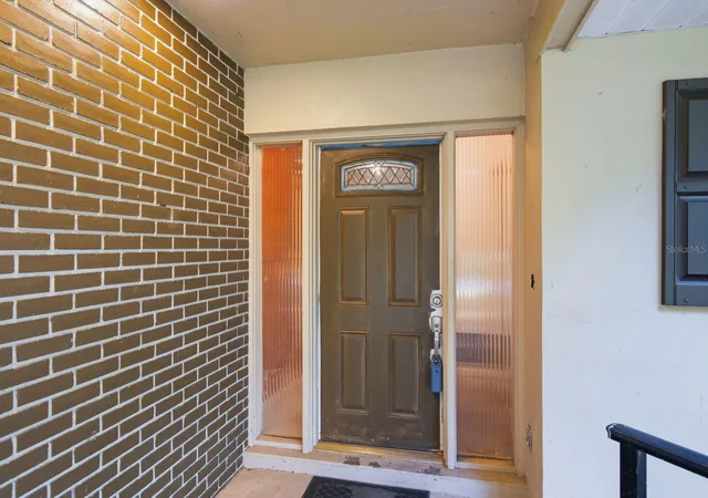 Photo 3 of Single family home for sale at 10 Birdie Ln, Palm Harbor, FL 34683 | MLS# TB8558093 | Listing updated on 2026-10-28