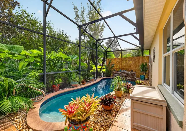 Photo 3 of Single family home for sale at 6121 Hunters Ridge Ave, Leesburg, FL 34748 | MLS# G5119075 | Listing updated on 2026-10-22