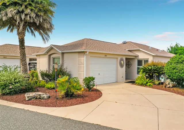 Single family home for sale at 2001 Altamonte Way, THE VILLAGES, FL 32162 | MLS# O6449902