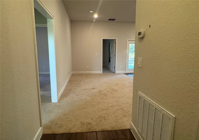 Photo 1 of Single family home for sale at 187 NW 45th Loop, Ocala, FL 34475 | MLS# OM734036 | Listing updated on 2026-10-20