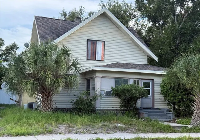 Photo 1 of House for sale at 1625 9th Avenue W, Bradenton, FL 34205 | MLS# A4709597 | Listing updated on 2026-10-18