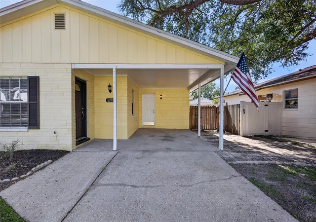 Photo 2 of Single family home for sale at 6207 Interbay Ave, Tampa, FL 33611 | MLS# TB8558117 | Listing updated on 2026-10-29