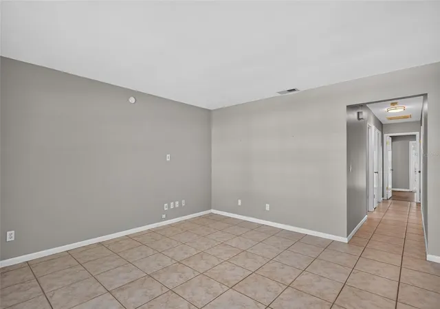 Photo 3 of Single family home for sale at 6207 Interbay Ave, Tampa, FL 33611 | MLS# TB8558117 | Listing updated on 2026-10-29