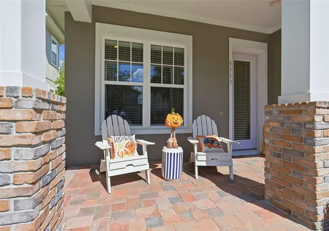 Photo 3 of Single family home for sale at 8363 Laureate Blvd, Orlando, FL 32827 | MLS# O6449918 | Listing updated on 2026-10-20