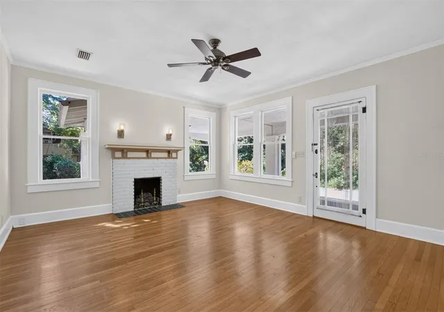 Photo 4 of Single family home for sale at 421 NE Boulevard, Gainesville, FL 32601 | MLS# GC544179 | Listing updated on 2026-10-23
