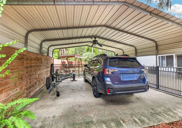 Photo 4 of Single family home for sale at 657 SE 2nd Avenue, Melrose, FL 32666 | MLS# GC544180 | Listing updated on 2026-10-15