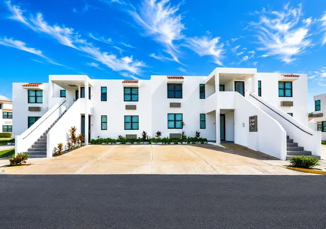 Photo 2 of Condo for sale at 215 Marbela Casa De Playa #C-215, Isabela, PR 00662 | MLS# PR9124984 | Listing updated on 2026-10-15