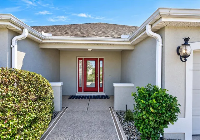 Photo 4 of Single family home for sale at 1722 Madero Dr, Lady Lake, FL 32159 | MLS# G5119082 | Listing updated on 2026-10-26