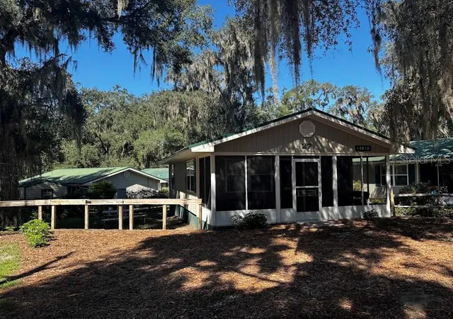 Single family home for sale at 14010 NE 250th Circle, FORT MC COY, FL 32134 | MLS# OM734042