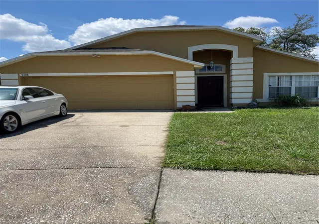 Single family home for sale at 5500 Chatham Woods Ct, ORLANDO, FL 32808 | MLS# O6449935