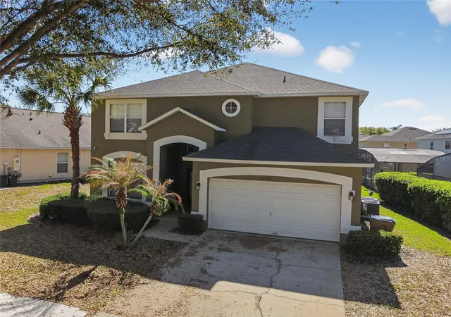 Photo 1 of Single family home for sale at 2605 Emerald Is Blvd, Kissimmee, FL 34747 | MLS# O6449938 | Listing updated on 2026-10-16