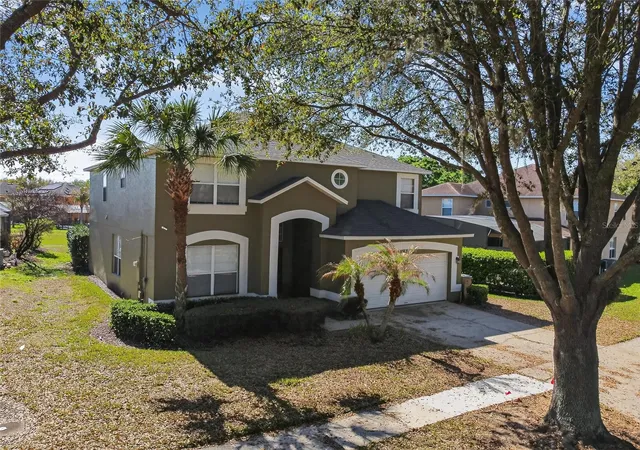 Photo 2 of Single family home for sale at 2605 Emerald Is Blvd, Kissimmee, FL 34747 | MLS# O6449938 | Listing updated on 2026-10-16