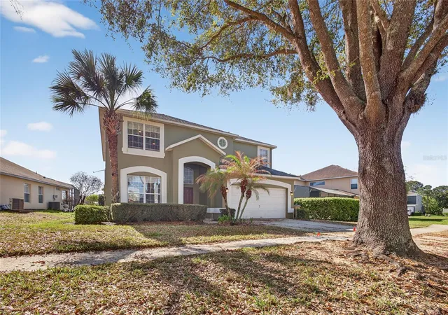 Photo 4 of Single family home for sale at 2605 Emerald Is Blvd, Kissimmee, FL 34747 | MLS# O6449938 | Listing updated on 2026-10-16