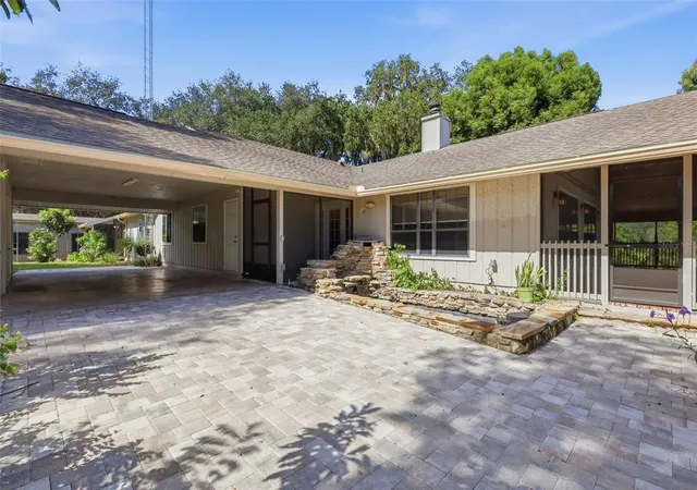 Single family home for sale at 41520 Charm Lake Dr, UMATILLA, FL 32784 | MLS# O6449945