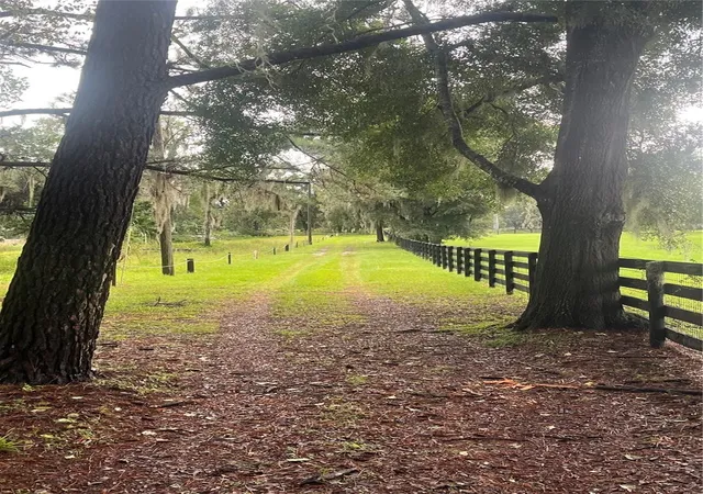Photo 4 of Single family home for sale at 6404 SW 9 Avenue, Ocala, FL 34471 | MLS# OM734044 | Listing updated on 2026-10-18