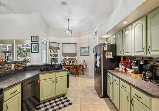 Photo 4 of Single family home for sale at 18933 Black Gum Ct, Hudson, FL 34667 | MLS# TB8558167 | Listing updated on 2026-10-20