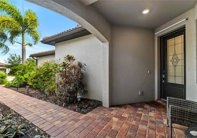 Photo 3 of Single family home for sale at 12702 Oriago St, Venice, FL 34293 | MLS# N6146195 | Listing updated on 2026-10-15
