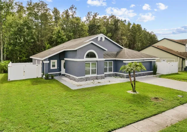Photo 1 of Single family home for sale at 114 Blackwater Ct, Kissimmee, FL 34743 | MLS# S5159537 | Listing updated on 2026-10-15