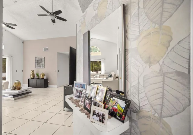 Photo 3 of Single family home for sale at 114 Blackwater Ct, Kissimmee, FL 34743 | MLS# S5159537 | Listing updated on 2026-10-15