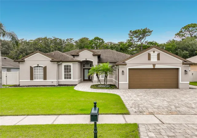 Photo 1 of Sale Pending at 2462 Greenwillow Dr, Orlando, FL 32825 | MLS# O6449971 | Listing updated on 2026-10-24