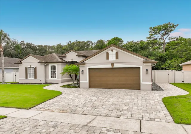 Photo 1 of Sale Pending at 2462 Greenwillow Dr, Orlando, FL 32825 | MLS# O6449971 | Listing updated on 2026-10-24
