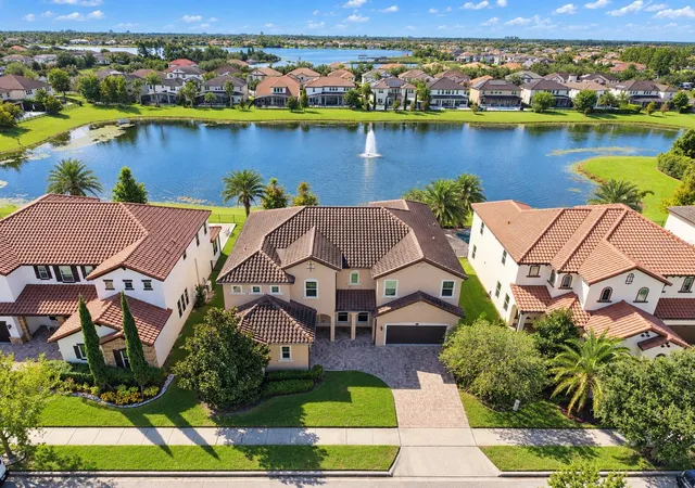 Photo 3 of Single family home for sale at 17538 Black Rail St, Windermere, FL 34786 | MLS# O6449981 | Listing updated on 2026-10-24