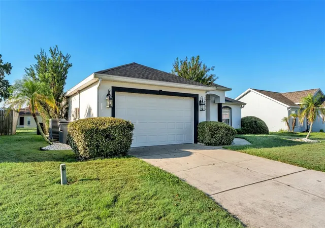 Photo 2 of Single family home for sale at 3254 Imperial Manor Way, Mulberry, FL 33860 | MLS# L4965794 | Listing updated on 2026-10-15