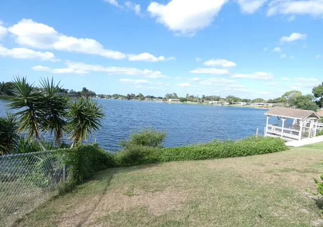 Photo 3 of Single family home for sale at 7655 Vienna Ln, Port Richey, FL 34668 | MLS# W7890327 | Listing updated on 2026-10-22