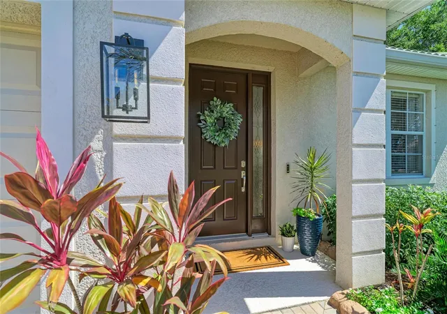 Photo 3 of Sale Pending at 2359 Caraway Dr, Venice, FL 34292 | MLS# N6146199 | Listing updated on 2026-10-18