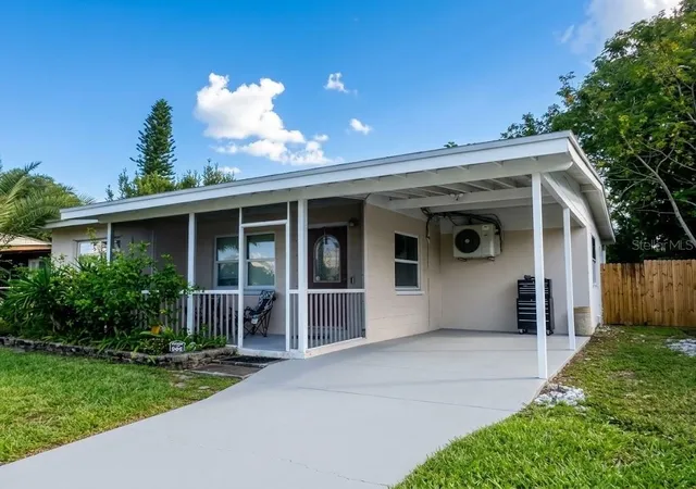 Photo 1 of Single family home for sale at 4762 54th Avenue N, Saint Petersburg, FL 33714 | MLS# TB8558228 | Listing updated on 2026-10-18