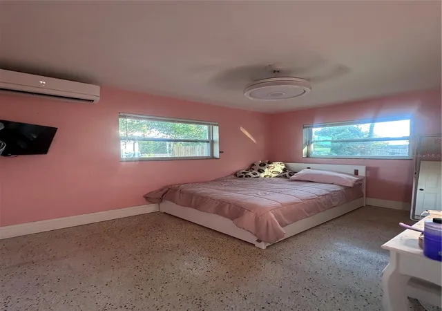 Photo 4 of Single family home for sale at 4762 54th Avenue N, Saint Petersburg, FL 33714 | MLS# TB8558228 | Listing updated on 2026-10-18