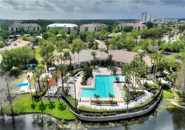 Photo 2 of Townhouse for sale at 1454 El Conte Dr, Davenport, FL 33896 | MLS# O6450005 | Listing updated on 2026-10-20
