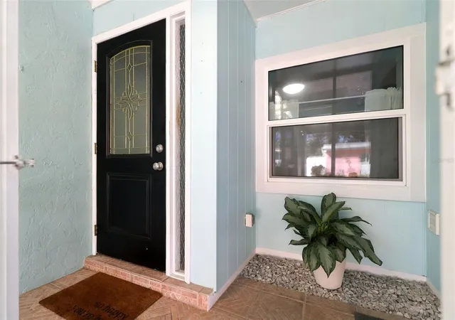 Photo 2 of Single family home for sale at 6272 Green View Cir #114, Sarasota, FL 34231 | MLS# A4709636 | Listing updated on 2026-10-23