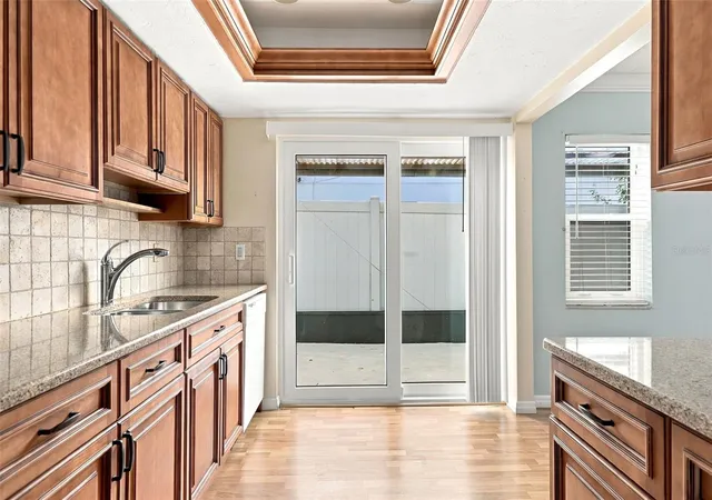 Photo 4 of House for sale at 6272 Green View Cir #114, Sarasota, FL 34231 | MLS# A4709636 | Listing updated on 2026-10-23
