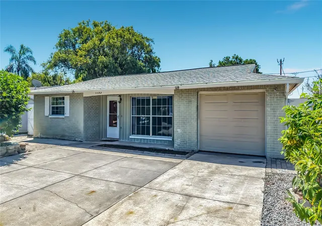Photo 3 of Single family home for sale at 1153 Chancellor Dr, Holiday, FL 34690 | MLS# TB8558245 | Listing updated on 2026-10-22