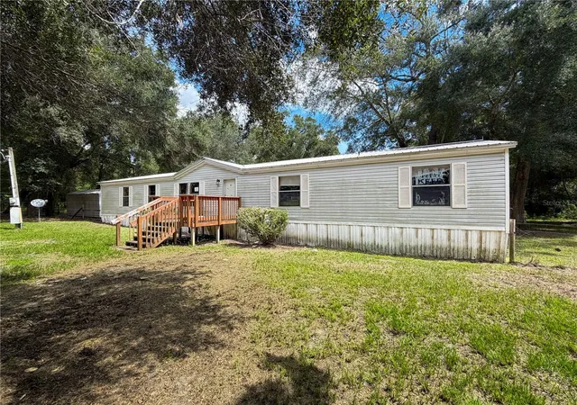 Photo 3 of Manufactured home for sale at 19413 SW State Rd 47, Fort White, FL 32038 | MLS# GC544189 | Listing updated on 2026-10-26