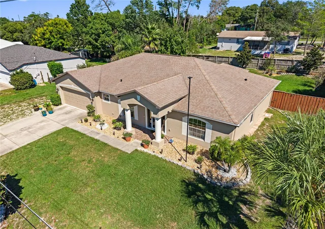 Photo 3 of Single family home for sale at 5252 Mentmore, Spring Hill, FL 34606 | MLS# W7890334 | Listing updated on 2026-10-19
