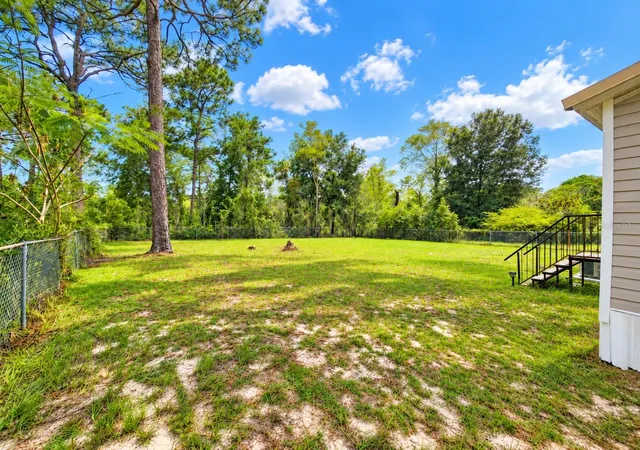 Photo 4 of Manufactured home for sale at 119 Caracas St, Interlachen, FL 32148 | MLS# OM734058 | Listing updated on 2026-10-17