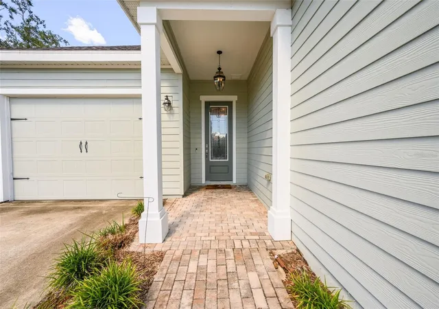 Photo 3 of Single family home for sale at 1402 Nw 132nd Boulevard, Newberry, FL 32669 | MLS# GC544191 | Listing updated on 2026-10-17