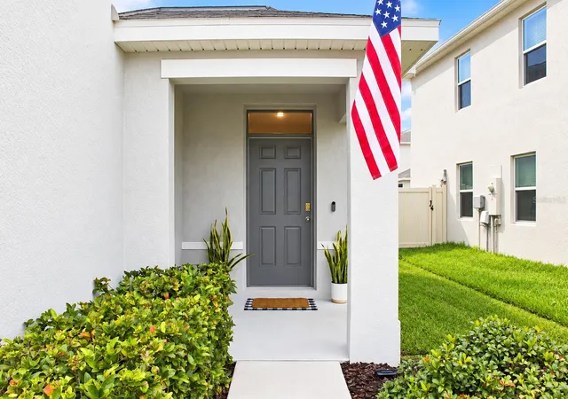 Photo 2 of Single family home for sale at 16313 Silent Sands Ln, Odessa, FL 33556 | MLS# TB8558262 | Listing updated on 2026-10-30