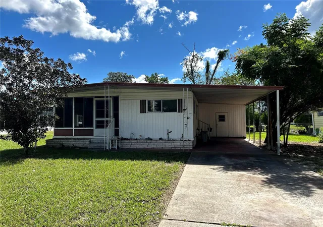 Photo 1 of Manufactured home for sale at 14506 Dehaven Ave, Brooksville, FL 34613 | MLS# W7890336 | Listing updated on 2026-10-15